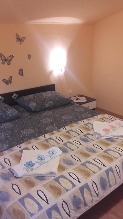 Corry 1 Apartamento Ravni Exterior foto